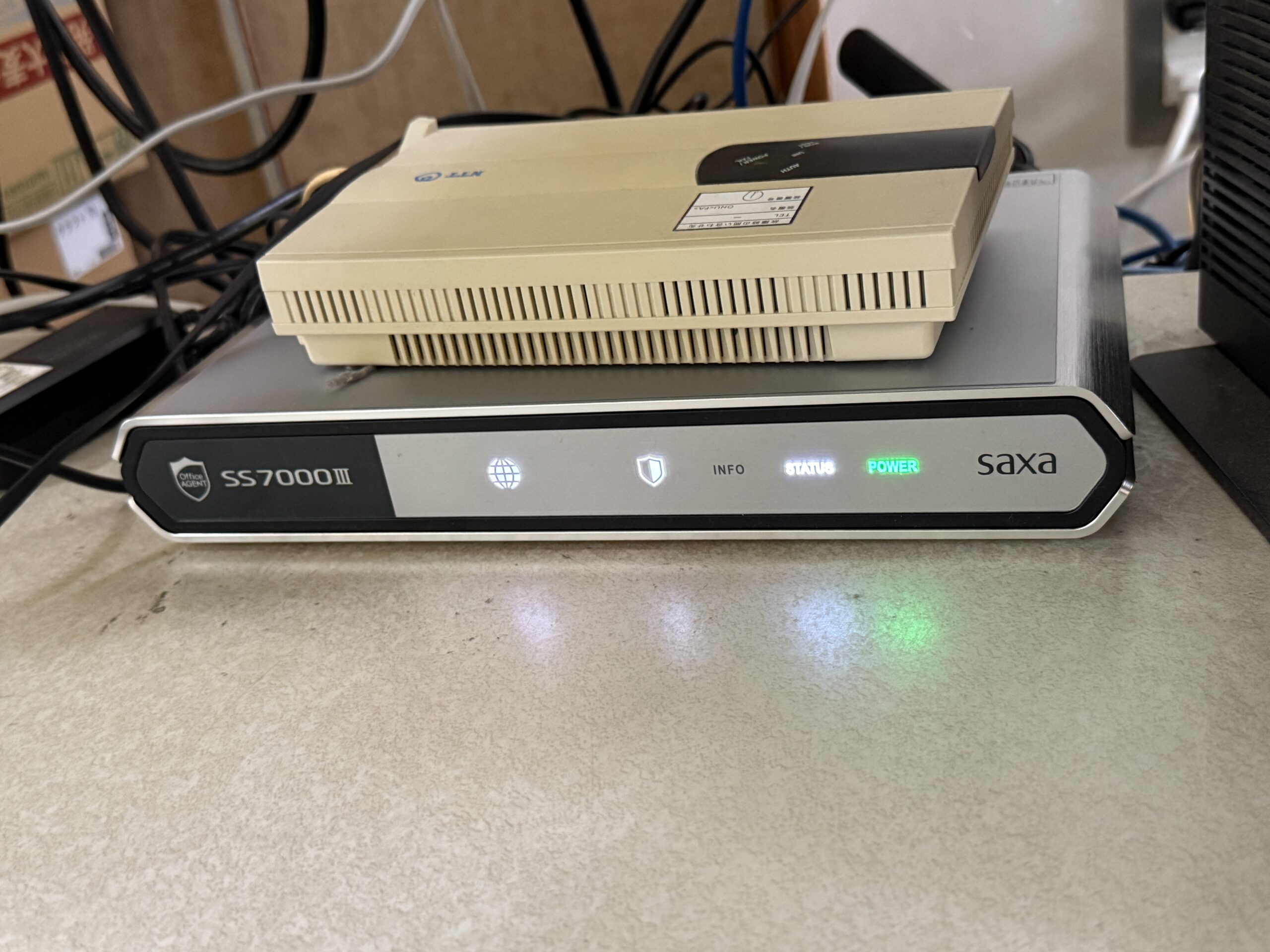 UTM 総合脅威管理アプライアンス サクサ SS7000Ⅲ Pro 導入設置